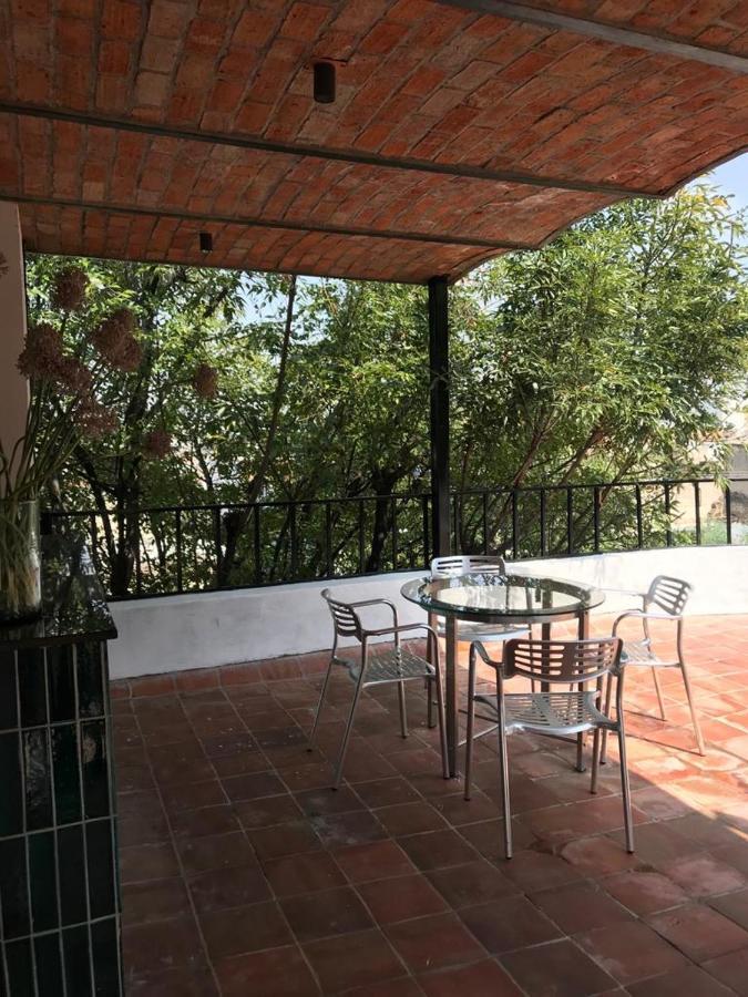 Aparthotel Meson San Felipe à Guadalajara Extérieur photo